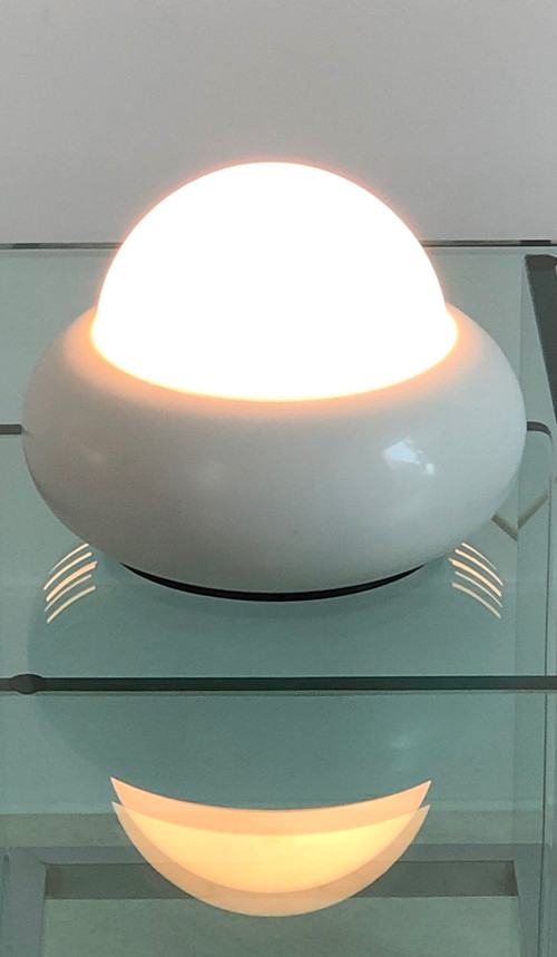 Lampe UFO blanche modèle c359 par LUCI Illuminazione, Italie années 70