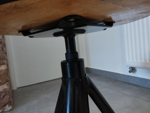 Indus tripod adjustable stool vintage design