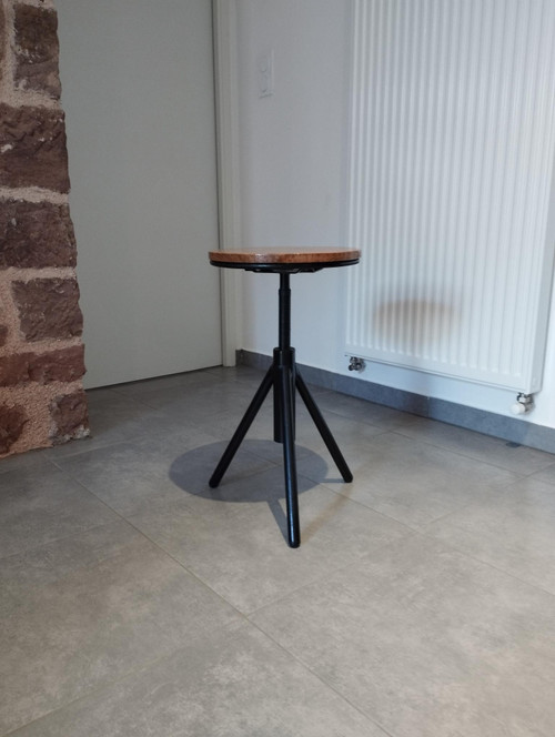 Indus tripod adjustable stool vintage design