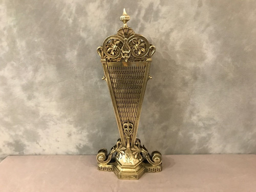 Antique bronze and brass fan-shaped mantelpiece from the late 19th century