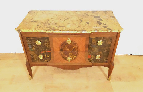 Transition marquetry chest of drawers China lacquer panels marble landscapes 18th century