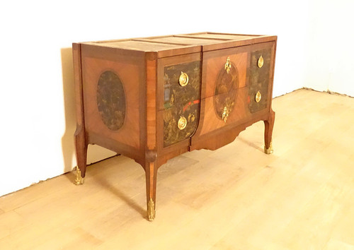 Transition marquetry chest of drawers China lacquer panels marble landscapes 18th century