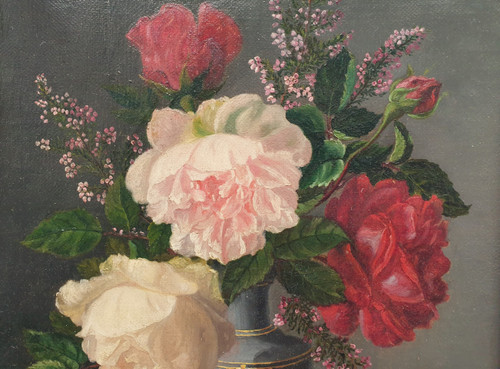 Marc BRUYAS - Bouquet de roses avec une sculpture