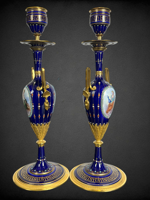 EXCEPTIONAL PAIR OF ENAMELLED BRONZE CANDLESTICKS ATTRIBUTED TO ALPHONSE GIROUX