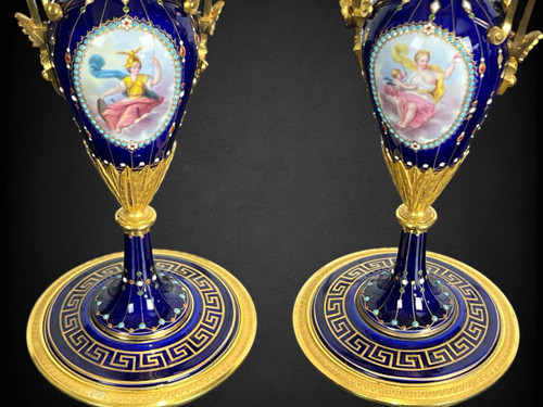 EXCEPTIONAL PAIR OF ENAMELLED BRONZE CANDLESTICKS ATTRIBUTED TO ALPHONSE GIROUX