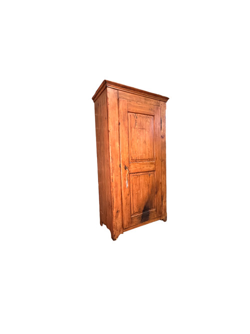 Armoire en épicéa 1800