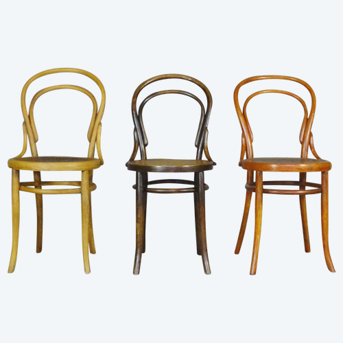 Set of 3 N°14 1/2 bistro chairs, circa 1910, wooden seats, No Thonet, no Baumann