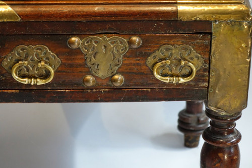 Chest and its base in teak, Holland, 17th century.