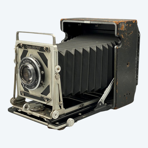 CROWN GRAPHIC SPECIAL 4 x 5 press camera, United States, 20th century