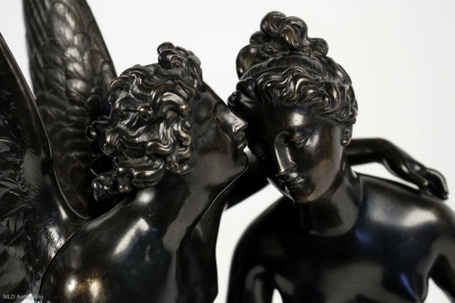 Groupe en bronze à patine noire Ange et Nymphe époque Romantique vers 1830-1840