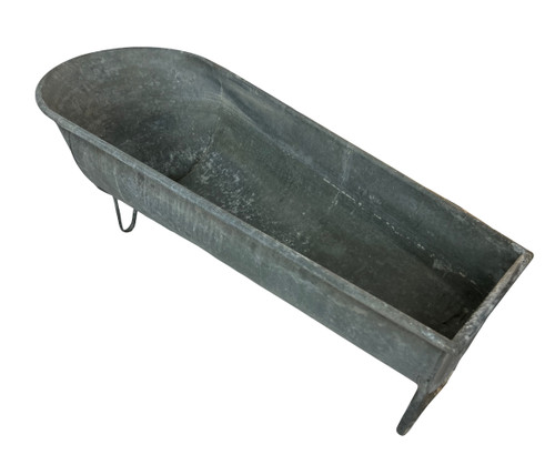 Old zinc bathtub L'Idéale