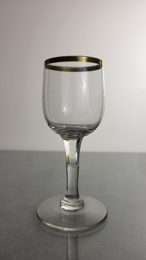 12 crystal wine glasses