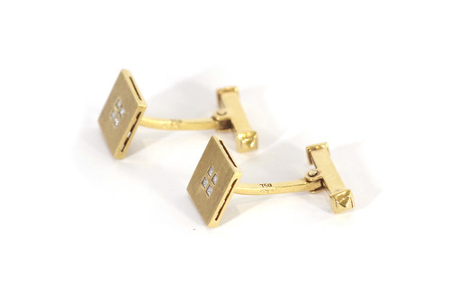 Square diamond cufflinks in 18k gold, princess cut diamonds, modern gold cufflinks, jewel for men