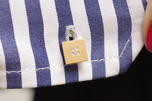 Square diamond cufflinks in 18k gold, princess cut diamonds, modern gold cufflinks, jewel for men