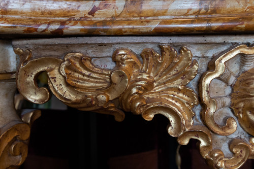 Italy 18th Century Large lacquered and gilded console top tray in imitation Sienna marble