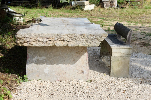 Table De Monastère En Pierre De Saint Cyr Et Son Banc