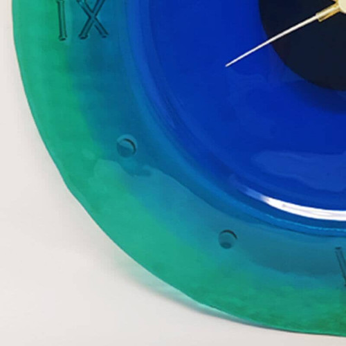 Horloge murale des années 1960 en verre de Murano par "Cà Dei Vetrai". Fabriquée en Italie