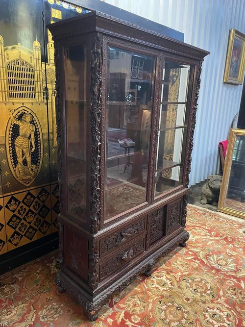 Library - Asian / Chinese style display cabinet