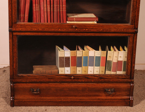 Globe Wernicke Bookcase In Oak Of 3 Elements With A Drawer