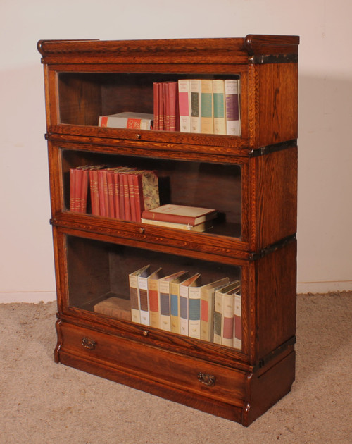 Globe Wernicke Bookcase In Oak Of 3 Elements With A Drawer