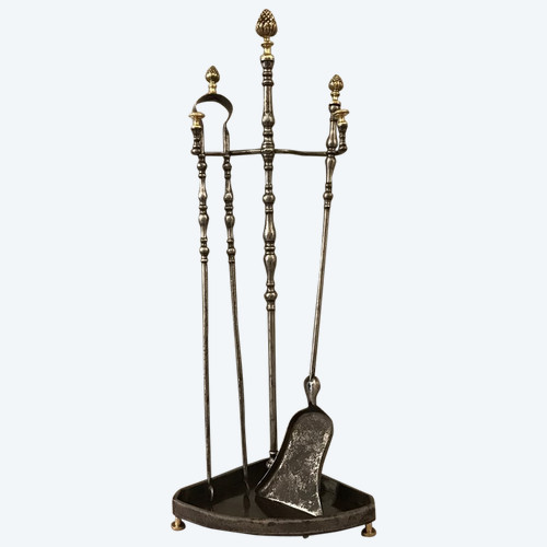 19th century iron and bronze mantelpiece in the Louis xvi style