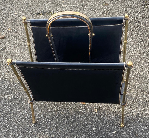 1950/70′ Magazine Rack Jacques Adnet Cuir Et Bronze Ou Laiton Doré