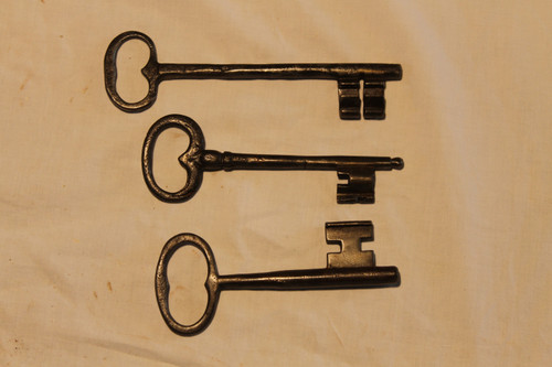 Collection of 16 wrought-iron keys from the Haute Epoque to the 18th century