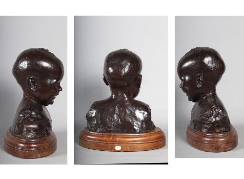 Bronze early 20th century, signed Vito VACCARO 1887/1960, Bust of a Baby