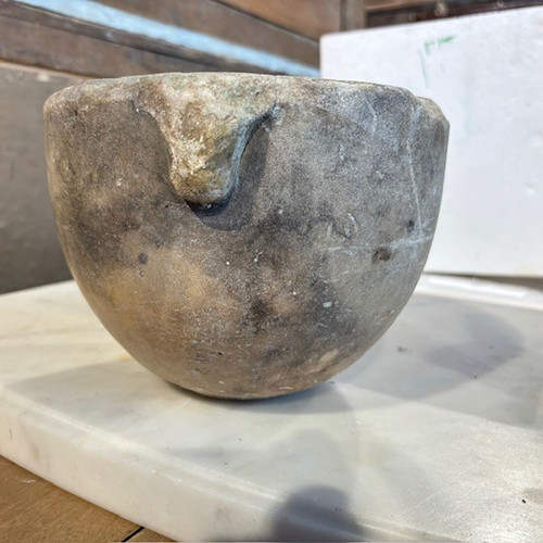 Antique 16th century marble pharmacy mortar. Size 22 x 22 h 14