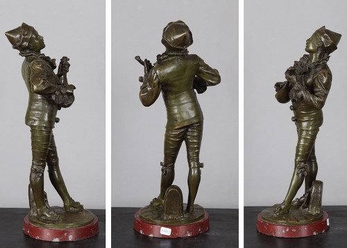 Bronze, Ende des 19. Jahrhunderts, 37 cm, signiert: A.J. LAVERGNE 1863/1928, Pierrot