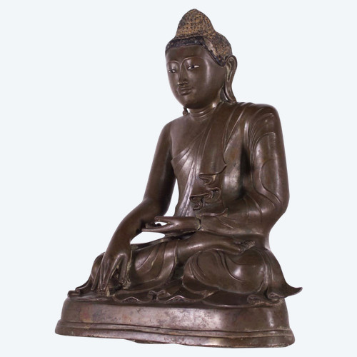 Buddha birmano in bronzo, periodo Mandalay.