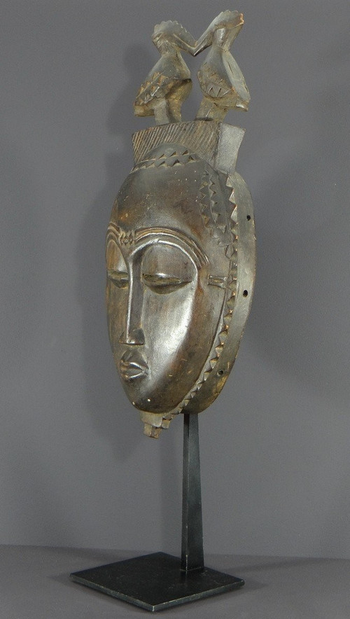 Ivory Coast, Yaouré People, Circa 1950, Anthropomorphic Dance Mask, "dyé" Society.