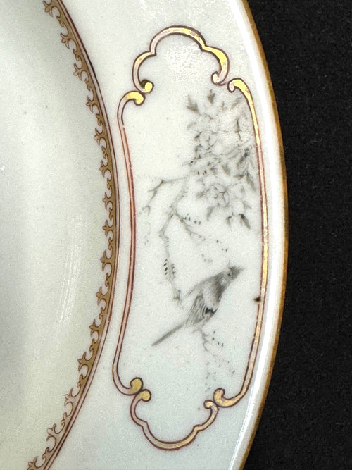 Teller aus China Porzellan mit Ornament-Dekor