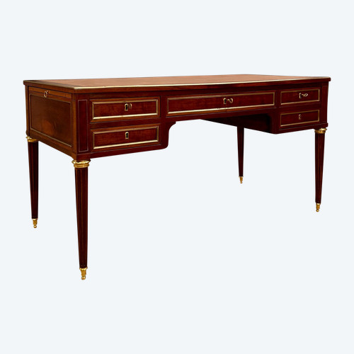 Important Louis XVI period flat desk In mahogany, circa 1780