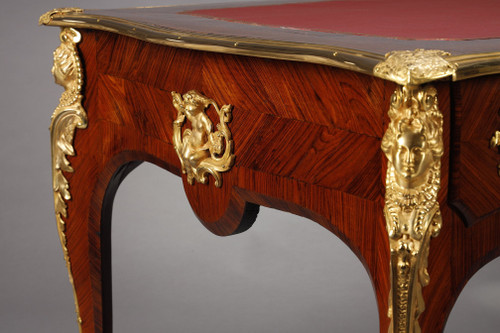 LARGE FLAT DESK IN INLAID ROSEWOOD VENEER IN THE LOUIS XV STYLE