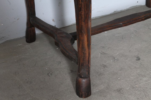 Antique writing table late 17th century Bologna . solid walnut . First patina . Meas 97 x 58 h. 78