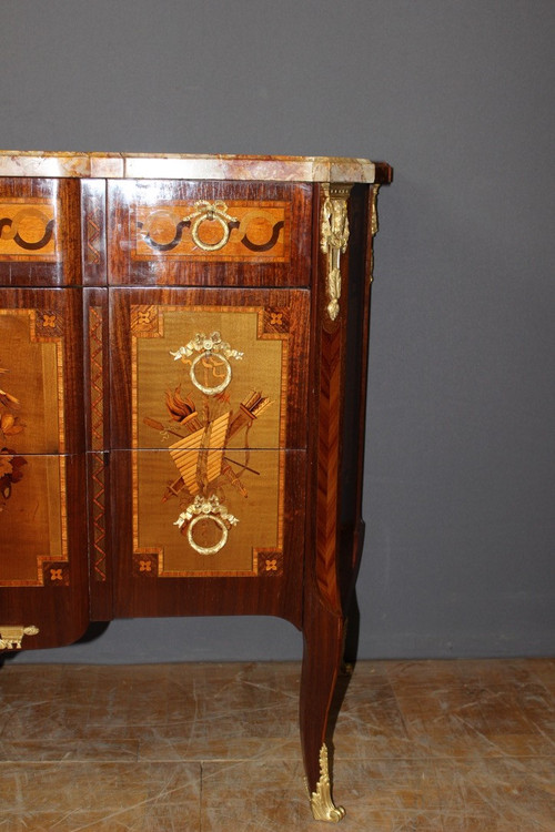 Transition Chest Of Drawers In Marquetry End XIX