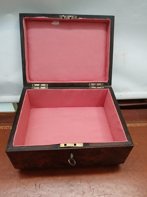 Coffret Charles X marqueté