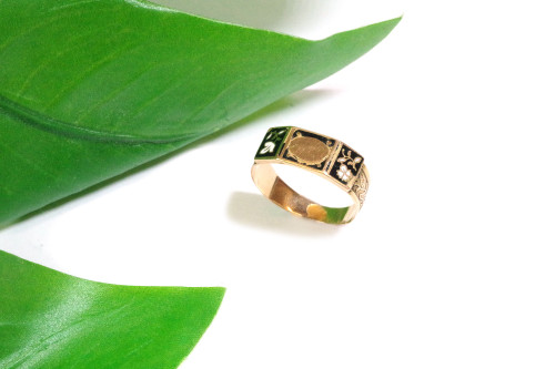 Victorian enamel regional ring in 18k gold, French antique ring, wedding, bridal, signet ring