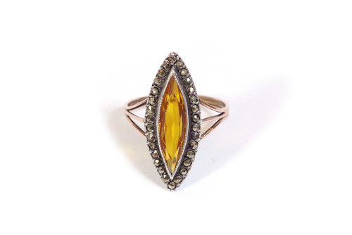 Victorian marquise yellow ring in 18k gold and silver, navette ring, marcassites, yellow glass