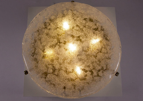 Large round ceiling light in brass and Murano glass.