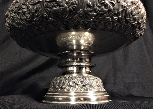 25% discount until 30.11 - Important Silver Cup - Napoleon III Period - 19th