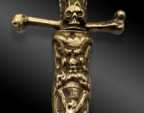 ROMANTIC DAGGER with SYMBOLS of DEATH - European work - 19th century