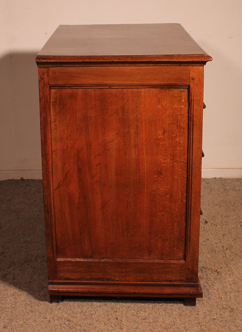 17th Century Jacobean Oak Chest Of Drawers