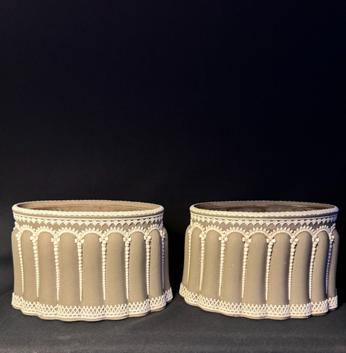 Wedgwood, Pair of biscuit planters, cache pots