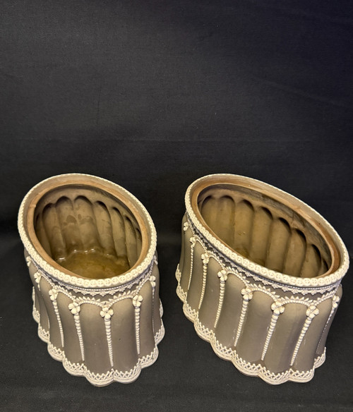 Wedgwood, Pair of biscuit planters, cache pots