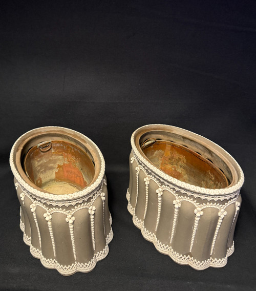 Wedgwood, Pair of biscuit planters, cache pots