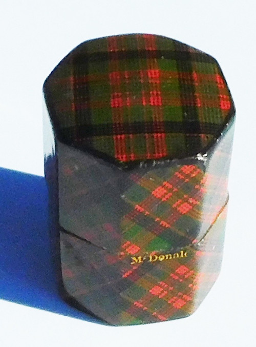 Pique à aiguilles épingle aiguilles Et Porte Dé à Coudre Tartan ware XIXe nécessaire couture