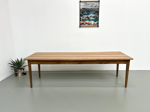 Table de ferme aux pieds fuseaux, hêtre et frêne massif