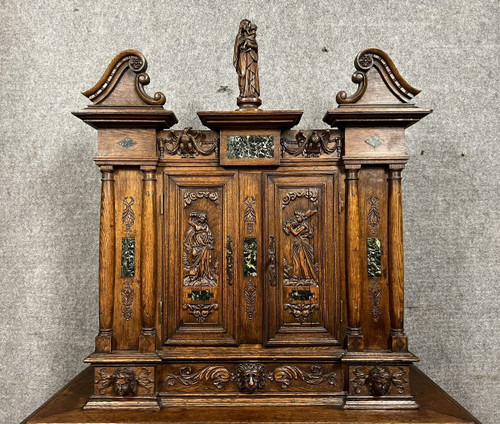 Ile-de-France" cabinet with two oak recessed bodies and marble plates circa 1800